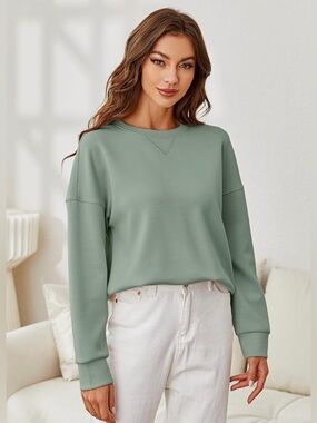 Cropped Crewneck Pullover